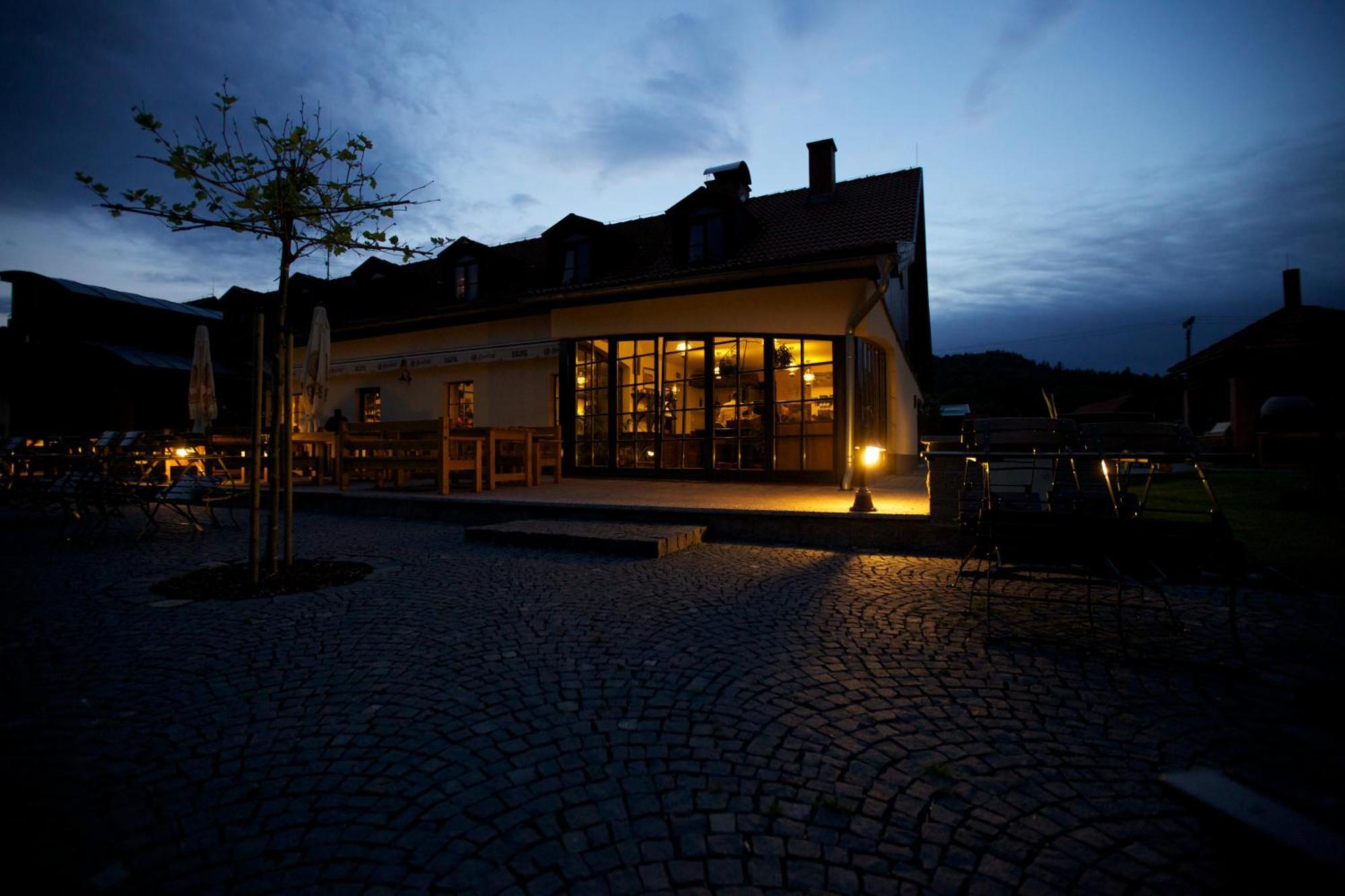 Resort Malevil Jablonne v Podjestedi Exterior photo