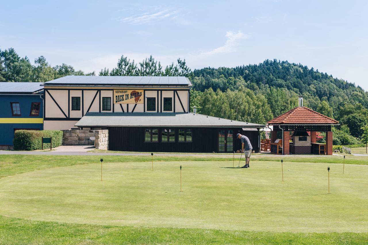 Resort Malevil Jablonne v Podjestedi Exterior photo